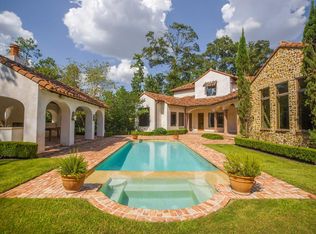 26 N Badger Lodge Cir, The Woodlands, TX 77389