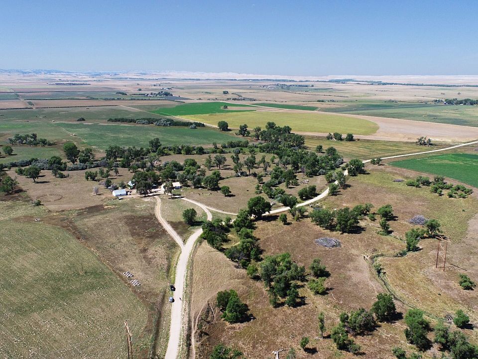 1st image of 211 Mansfield Rd