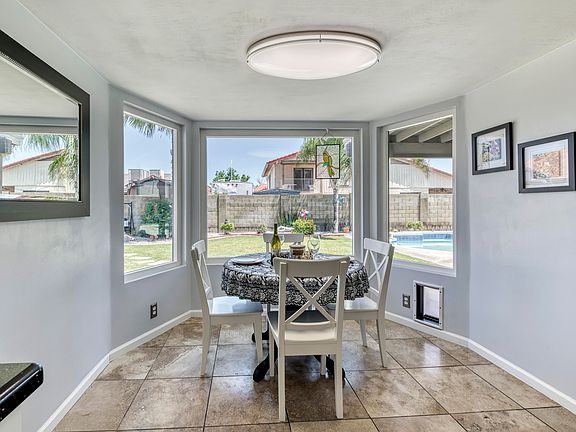 5th image of 7710 W Dahlia Dr