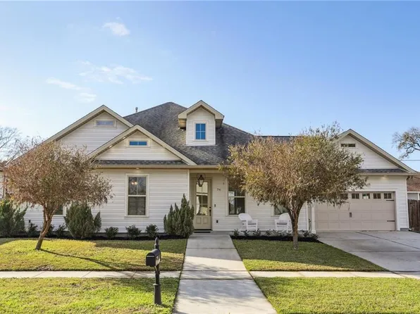 76 Jones Dr, Chalmette, LA 70043