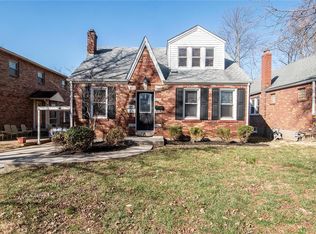 1443 Laclede Station Rd, Saint Louis, MO 63117