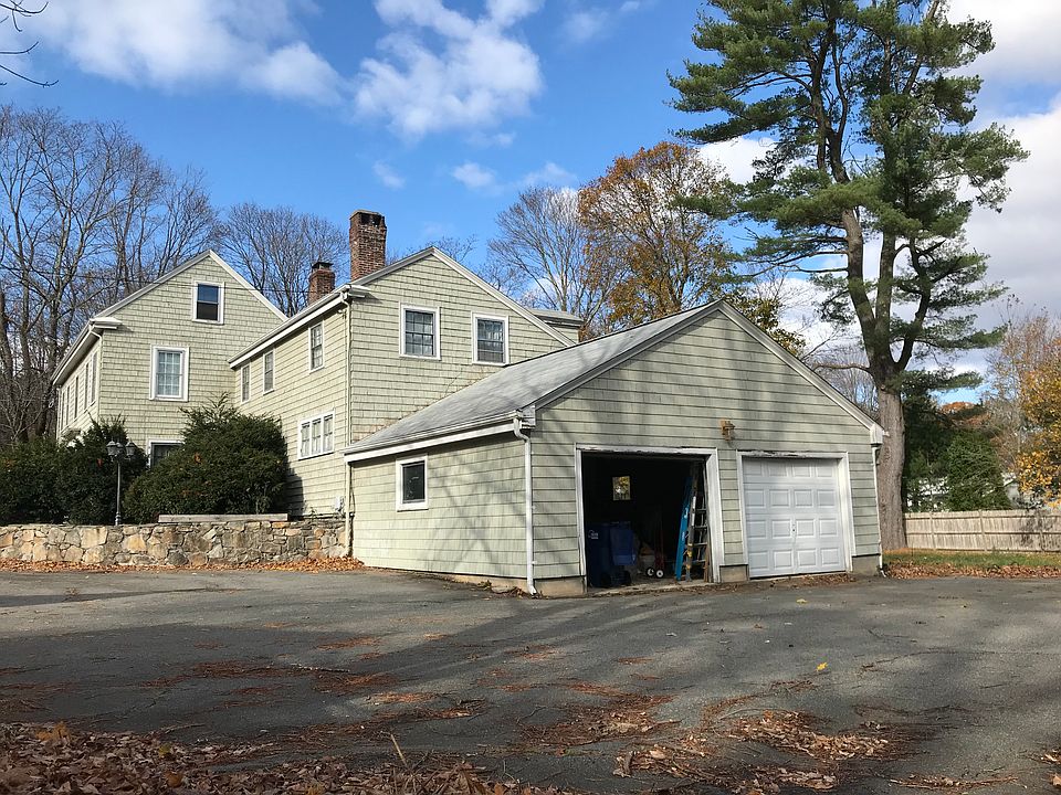 2nd image of 193 Boston Post Rd