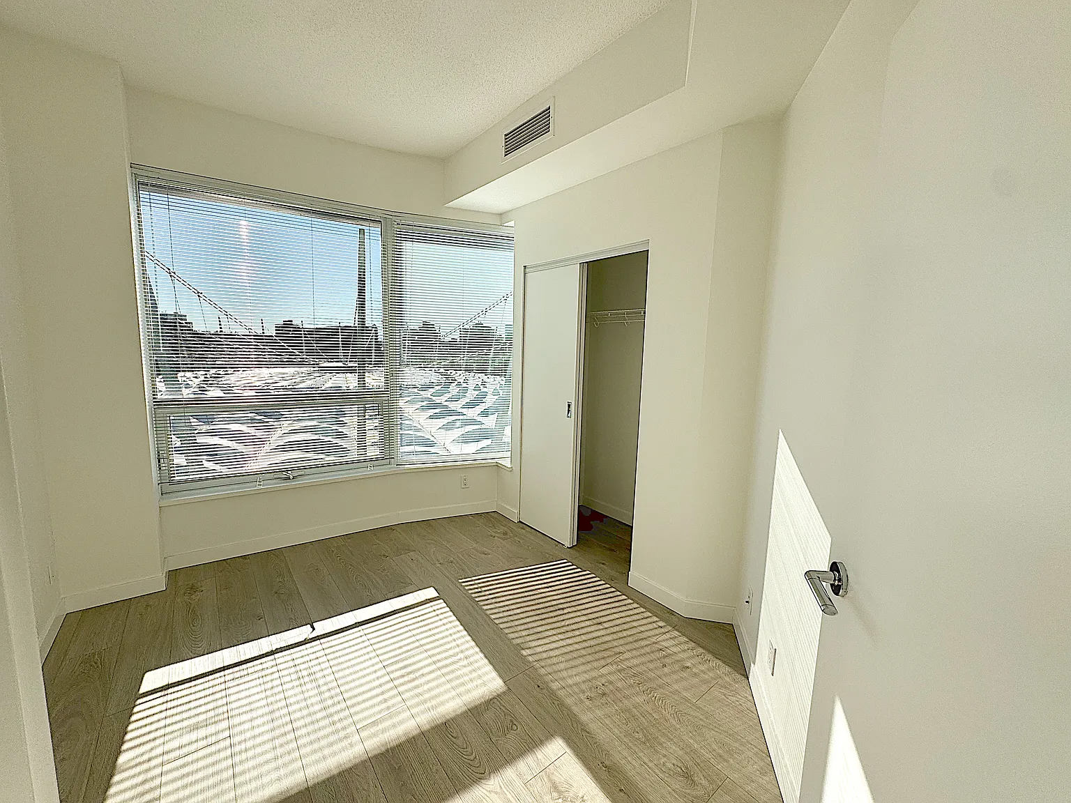 Aquilini Centre West - 2412 — Photo 4