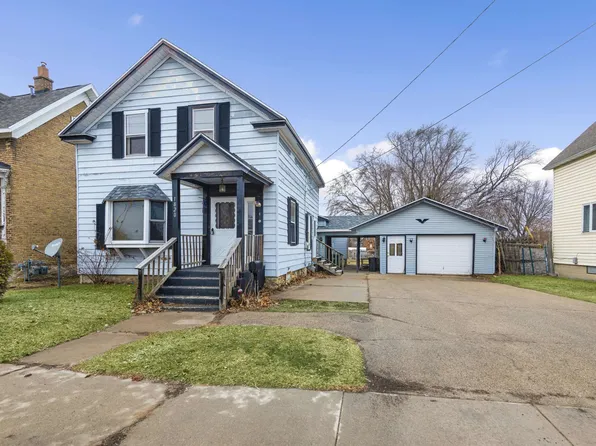 1820 Sherman St, Marinette, WI 54143