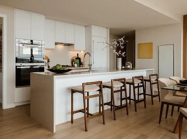 485 W 42nd Ave #501, Vancouver, BC V5Y 2S8