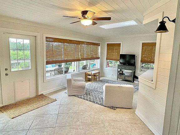 5th image of 37 Lake Link Cir SE