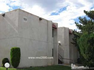 919B Country Club Dr SE, Rio Rancho, NM 87124