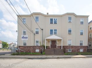 136 Harrison St APT 12, Pawtucket, RI 02860
