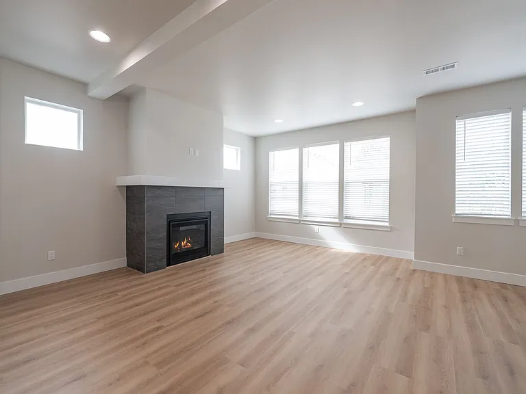 9375 SW Eunice Ln — Photo 5