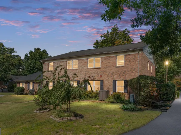 9740 Hagel Cir, Lorton, VA 22079