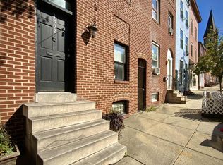 1802 E Lombard St, Baltimore, MD