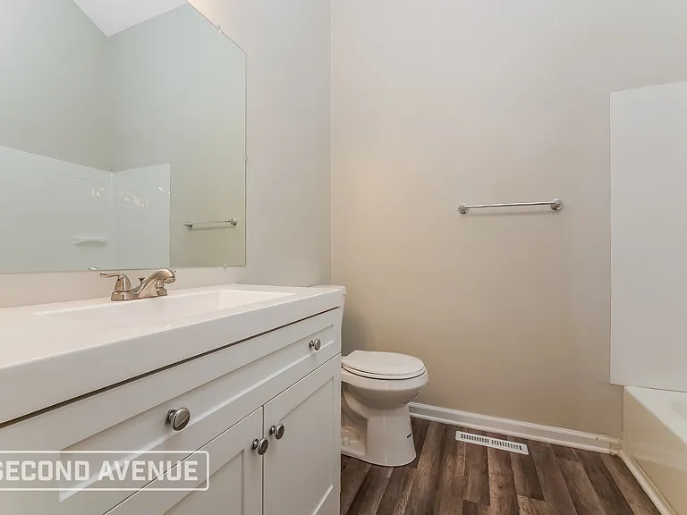 400 20th Ave S — Photo 19
