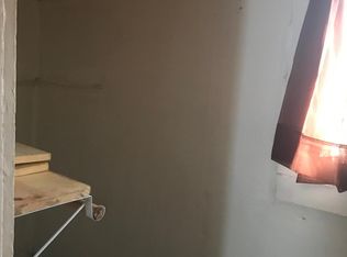 8 Lake St, Hillsdale, MI 49242