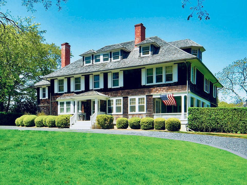 1st image of 70 Dunemere Ln