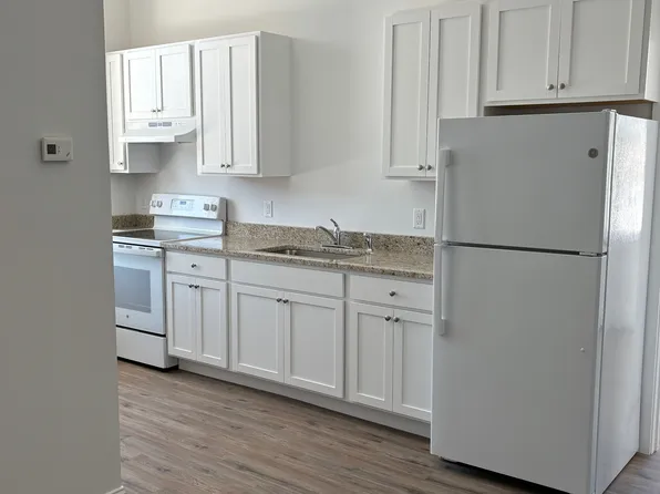70 Depot Sq #201, Northfield, VT 05663