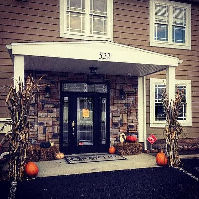 1st image of 522 Blackstone Dr