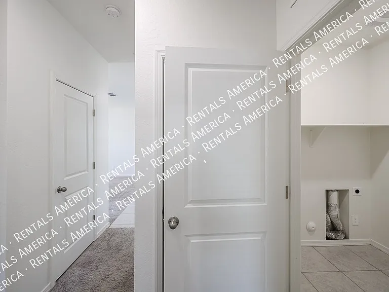 5720 W Sunrise Dr — Photo 15