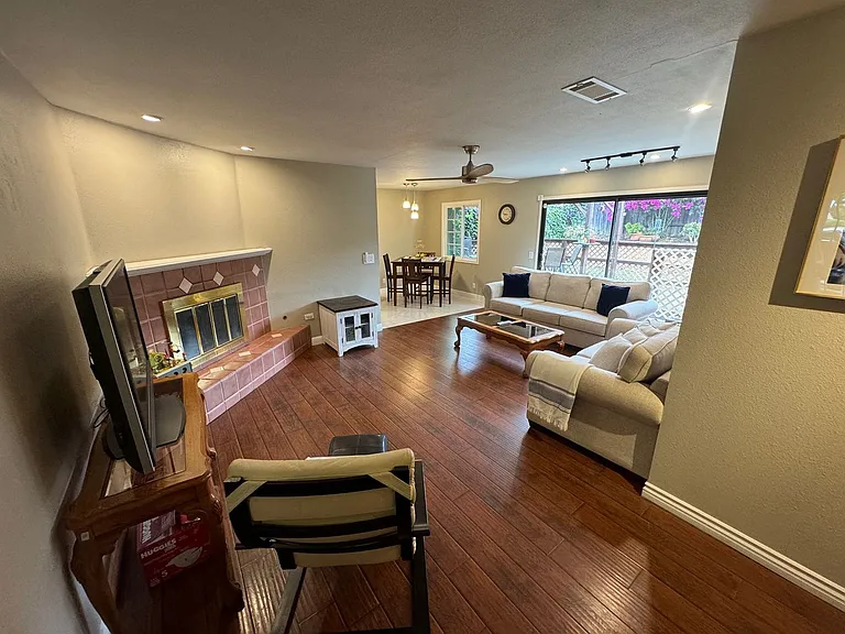 10289 Darling Rd — Photo 3