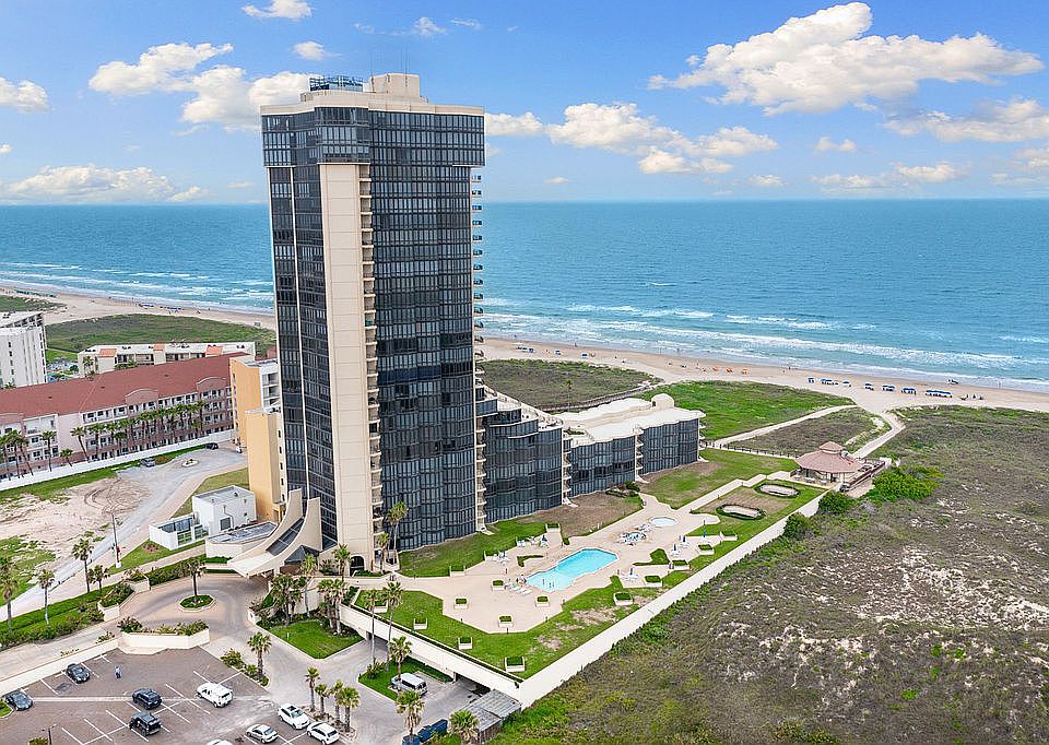 1st image of 334 Padre Blvd #300