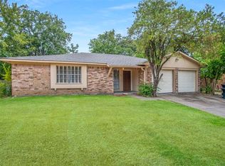 1216 Neal Pickett Dr, College Station, TX 77840