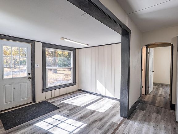 5th image of 601 CHELLIS STREET