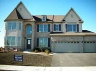 834 Indigo Dr, Sugar Grove, IL 60554