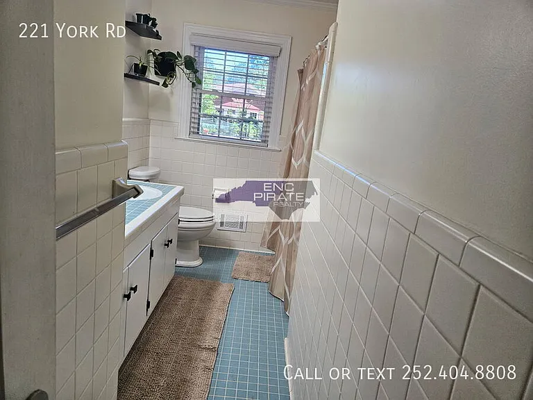 221 York Rd — Photo 26