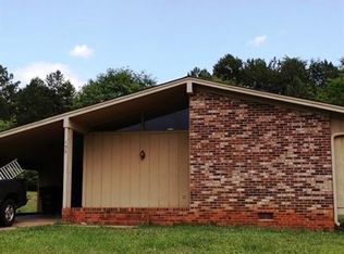 153 Scenic Heights Rd, West Union, SC 29696