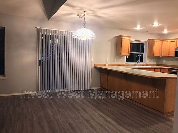 3rd image of 3503 SE 139th Ave