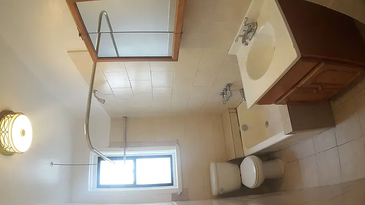 Rented by Uptown Flats LLC | media 10