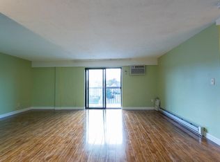 47 Mystic St APT 4, Arlington, MA 02474