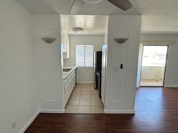 2nd image of 11733 Mayfield Ave APT 8