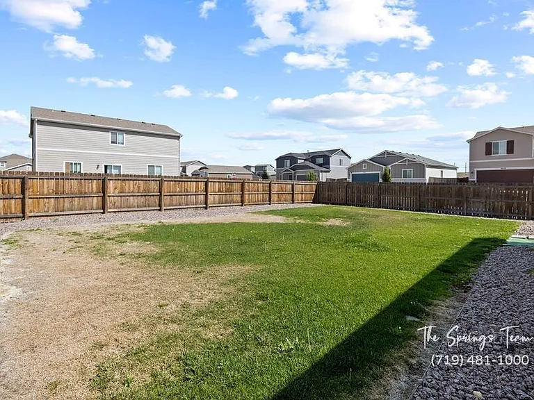 6093 Napa Dr — Photo 45