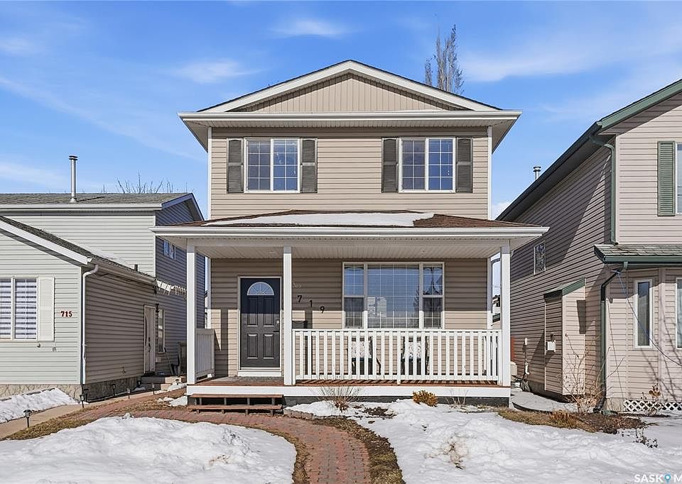 1st image of 719 Rutherford LANE