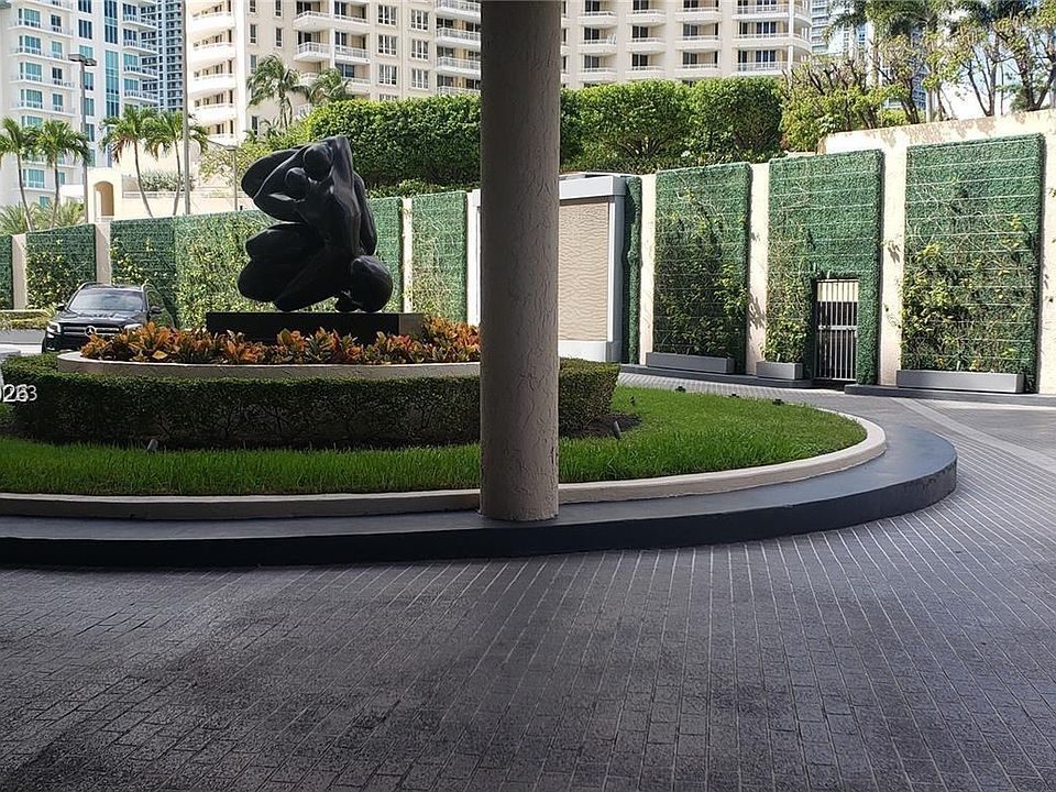 1st image of 540 Brickell Key Dr APT 926