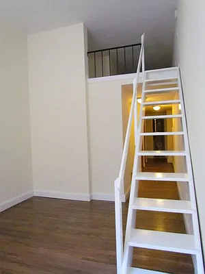 Rented by Mirador Real Estate | media 23