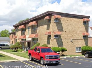 4416 River Rd APT 1W, Schiller Park, IL 60176