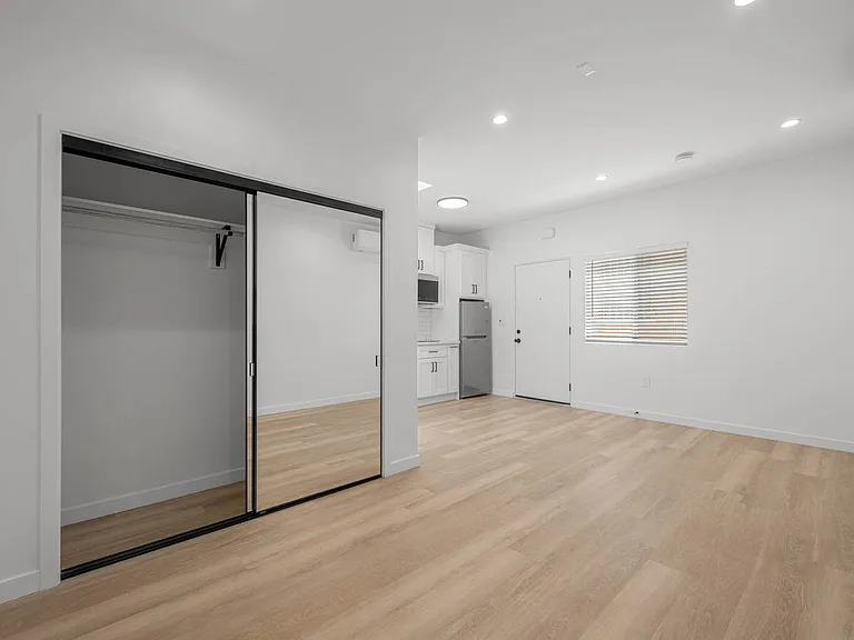 4189 Leimert Blvd #7/8A — Photo 8