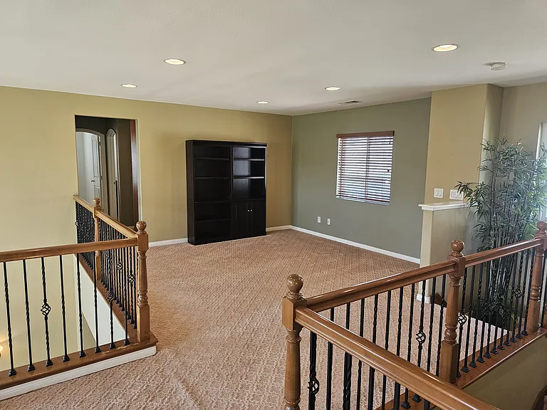 25055 Acorn Ct — Photo 7