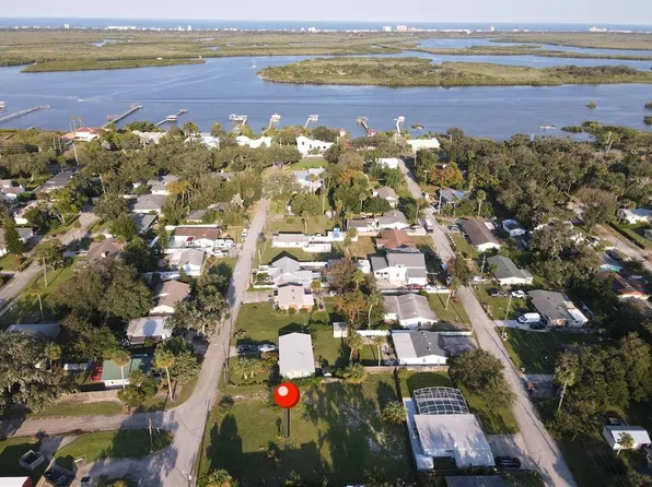 108 E Yelkca Ter, Edgewater, FL 32132