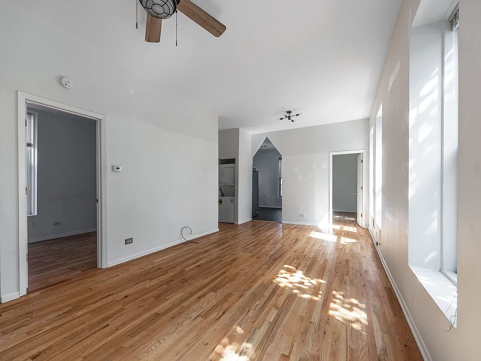 2732 W Chicago Ave #2R