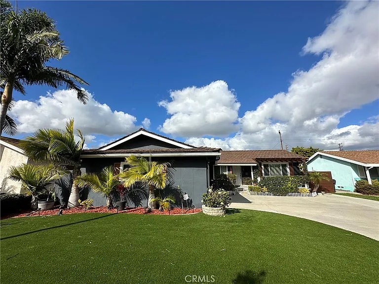 5311 Hendricksen Dr — Photo 1