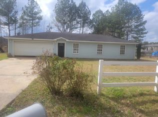 1445 Pine Dr, Haskell, AR 72015