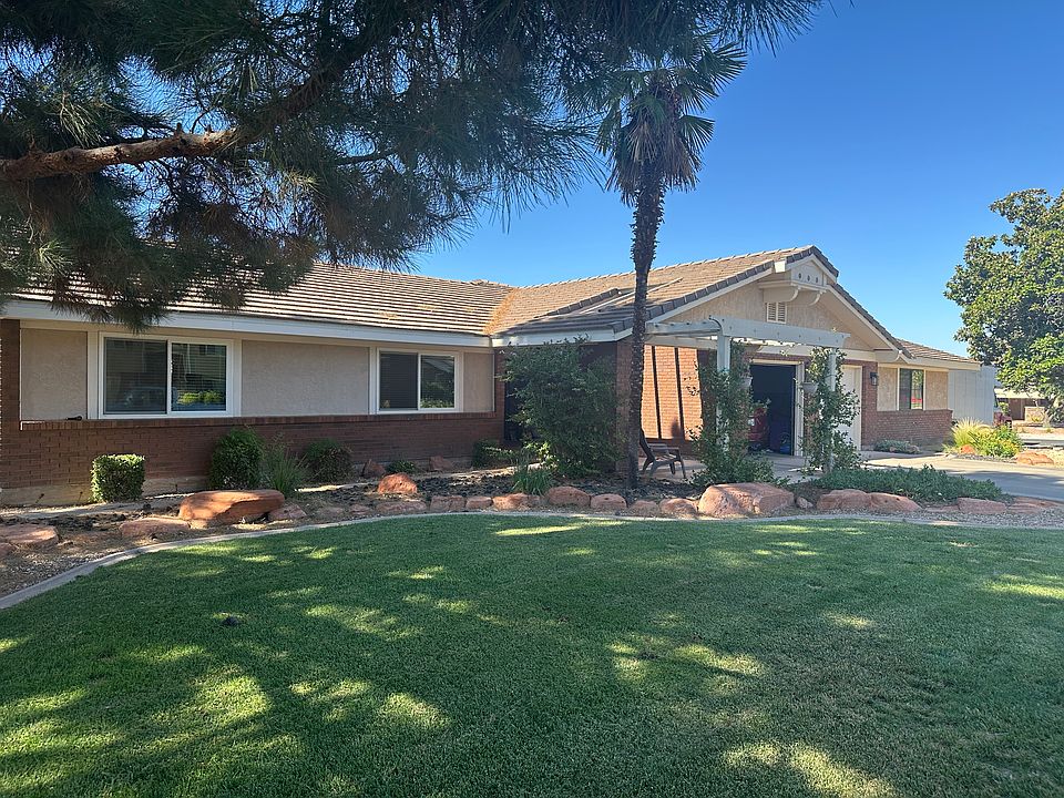 1st image of 865 Larkspur Rd