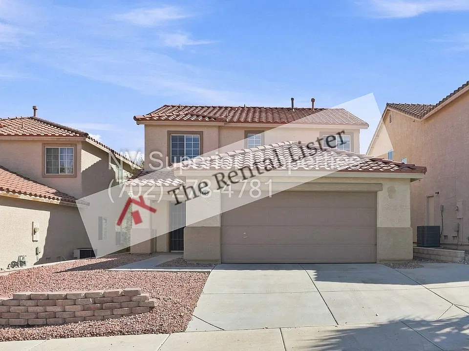 8713 Majestic Pine Ave