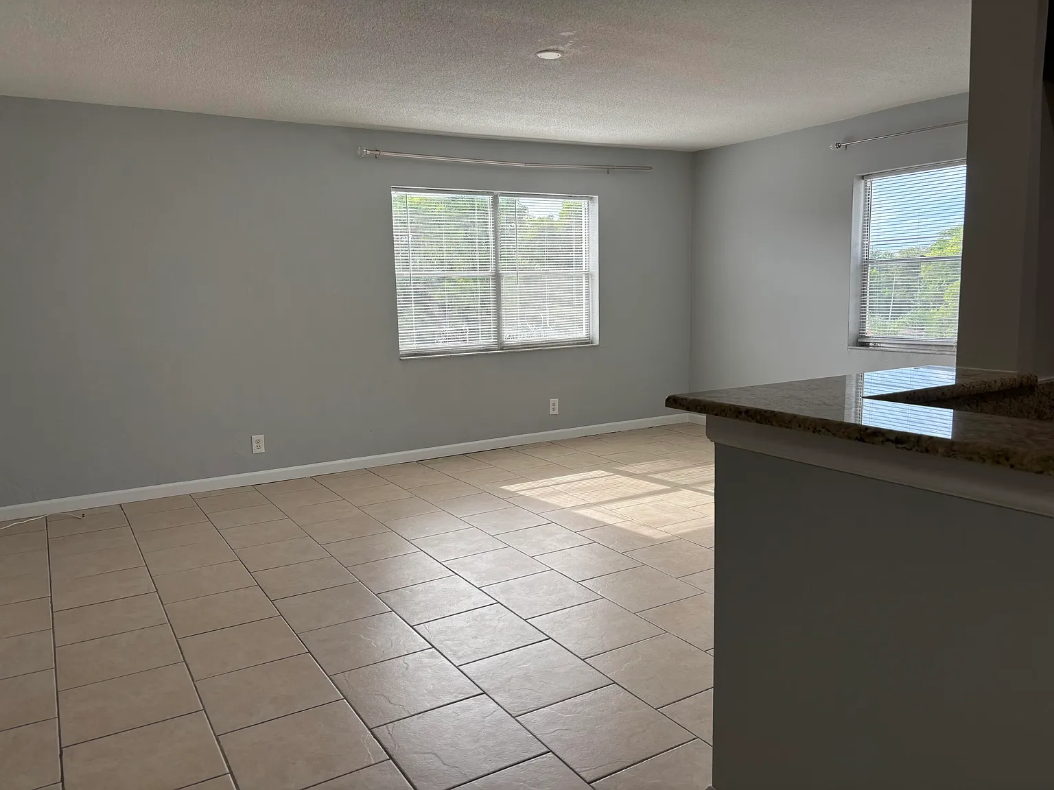 6200 NE 22nd Way — Photo 3