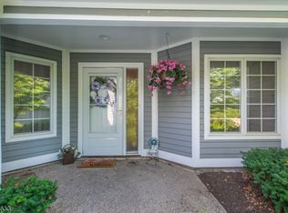 26 Ridge Dr, Montville, NJ 07045