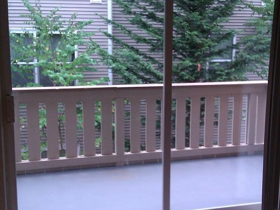 5th image of 7217 NE 175th St Unit 202