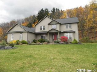 105 Brandywine Dr, Manlius, NY 13104