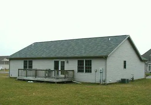 234 Parkview Dr photo 1